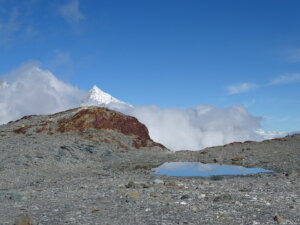 wanderung-matterhorn-glacier-trail-zermatt