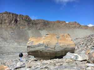 wanderung-matterhorn-glacier-trail-zermatt