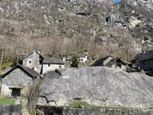 Wanderung San Carlo nach Bignasco